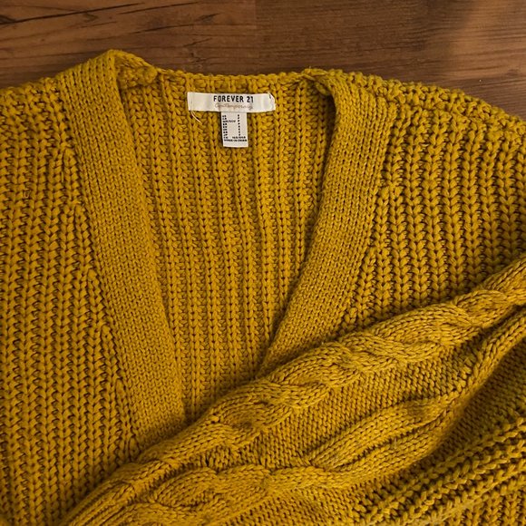 Yellow Cardigan – Forever 21 - Picture 4 of 5